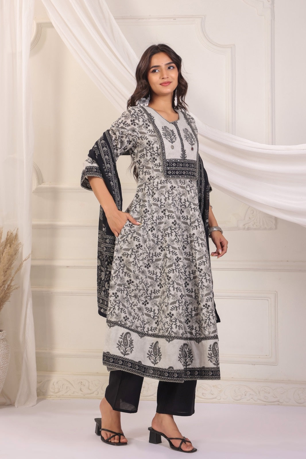 Yuvika Grey Cotton Anarkali Suit Set For Women