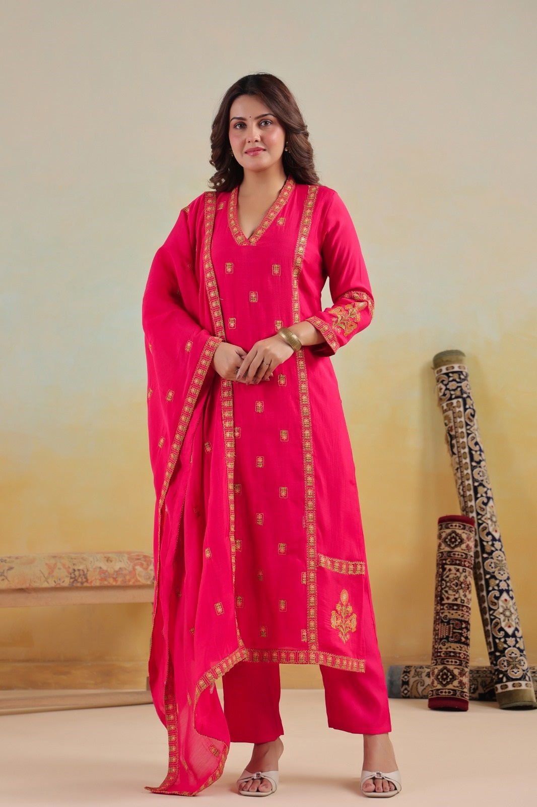 Rumi Rani Pink Mul Chanderi Kurta Set With Jari Embroidery & Lining