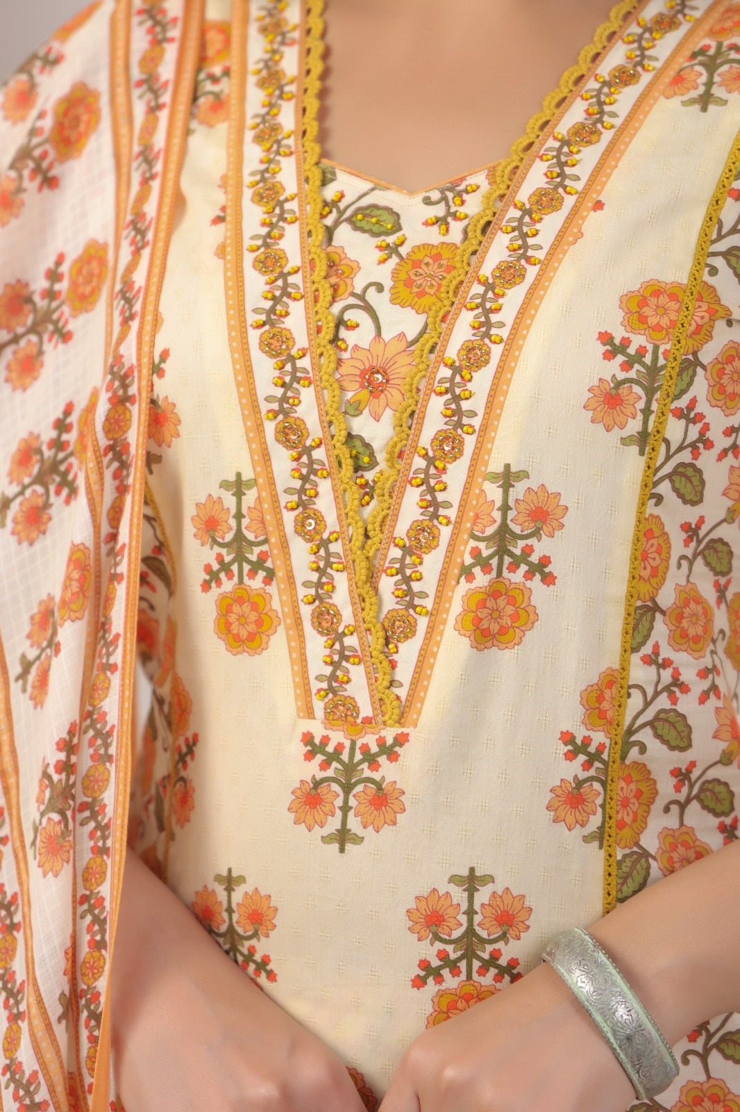 Raahi Yellow Cotton Suit Set