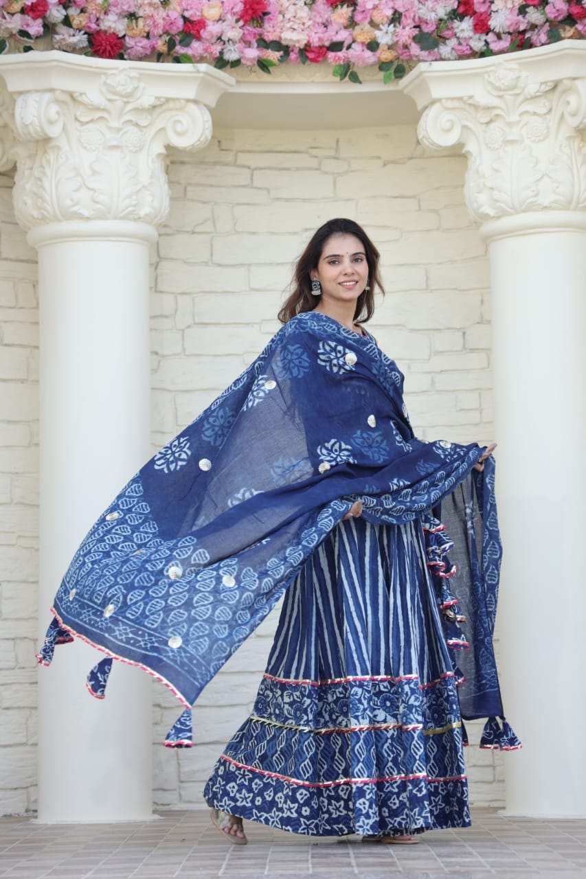 Sakhi Cotton Chanya Choli Set