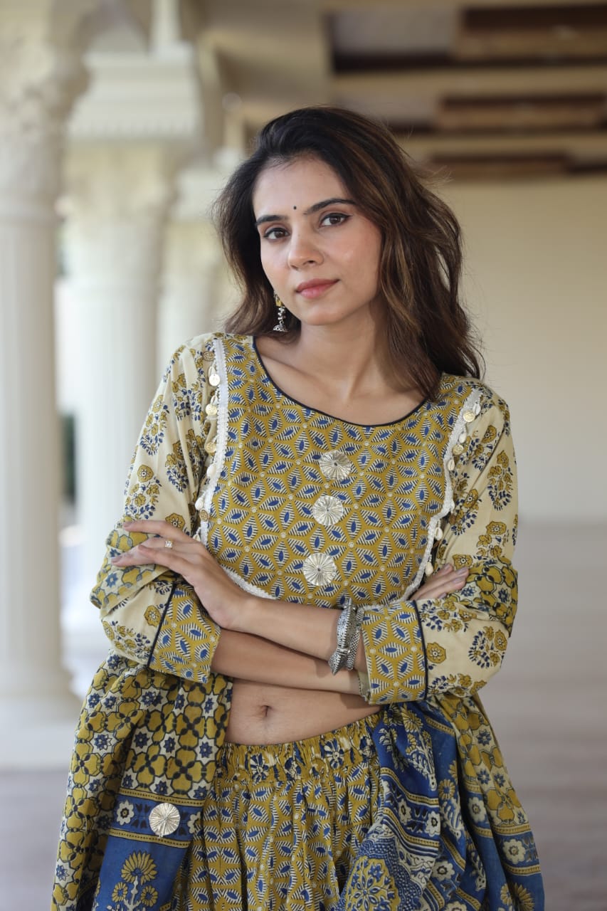 Sakhi Cotton Chanya Choli Set