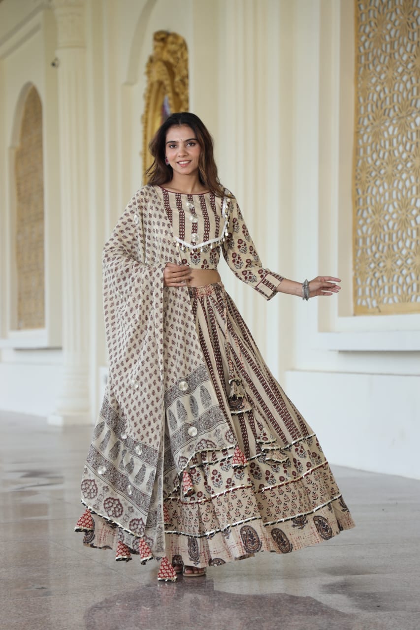 Sakhi Cotton Chanya Choli Set