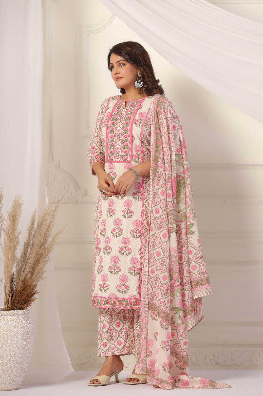 Kanchana Pink Cotton Suit Set For Women