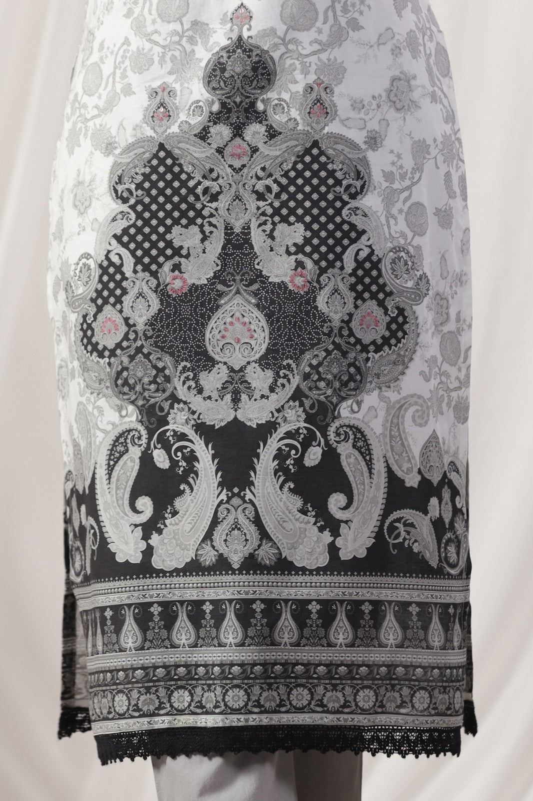 Hana White & Black Giza Cotton Set