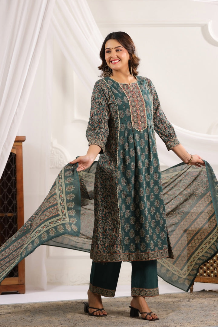 Kanika Green Cotton A Line Suit Set