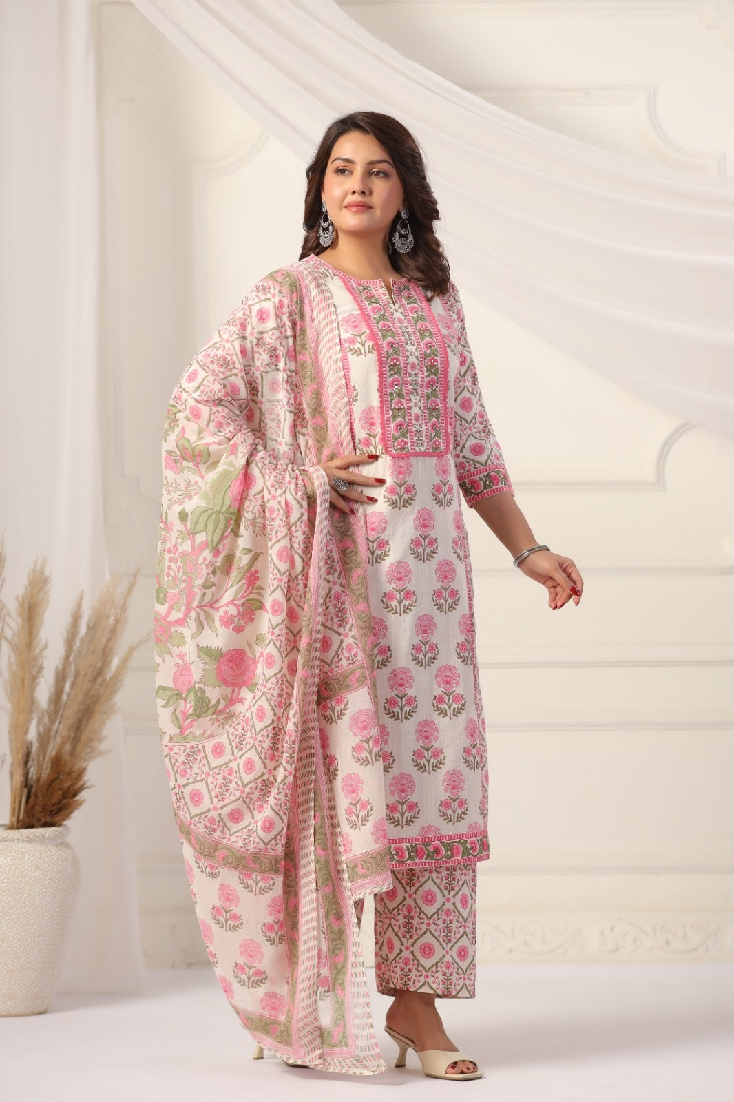 Kanchana Pink Cotton Suit Set For Women