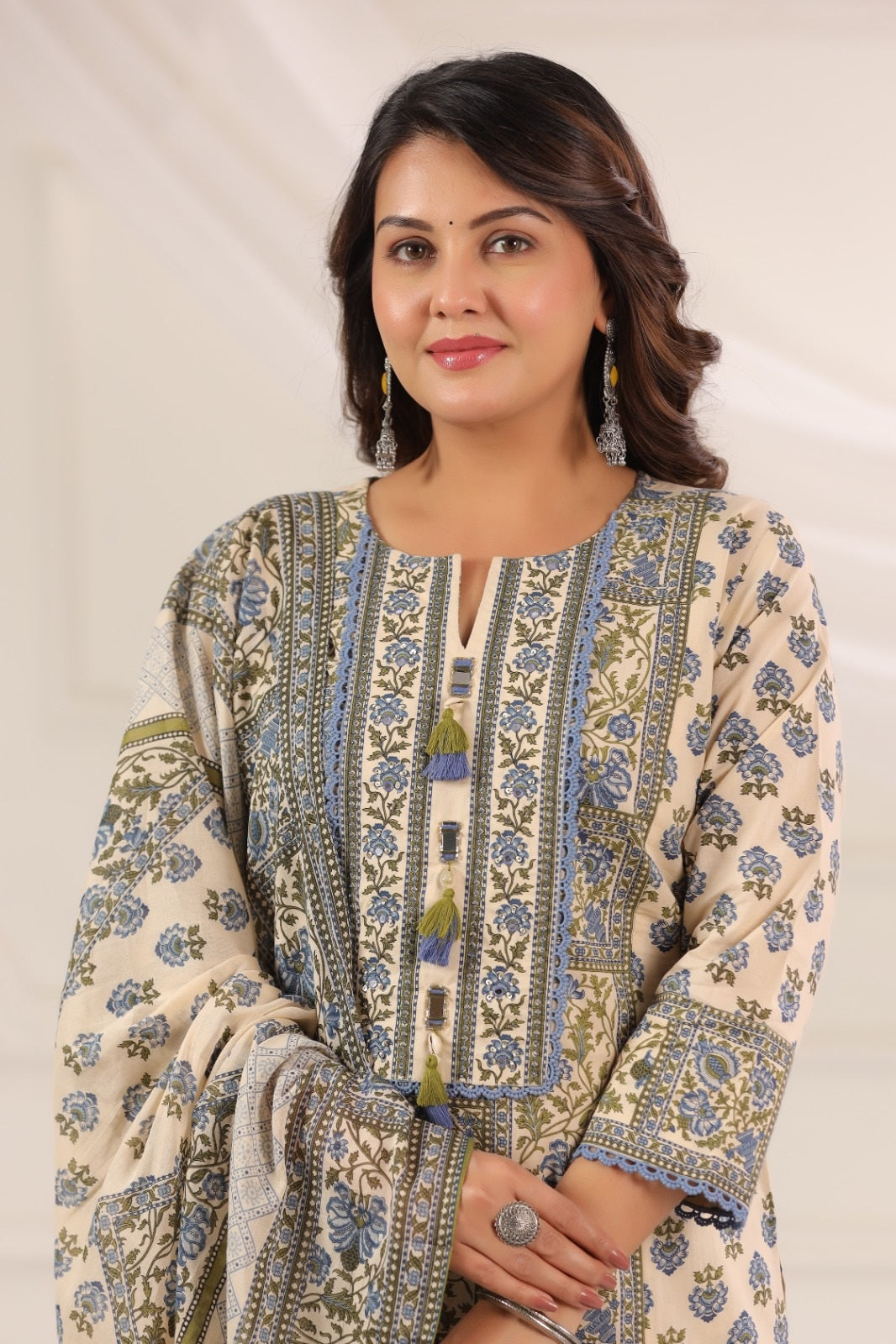 Ayati Blue Cotton Suit Set For Women