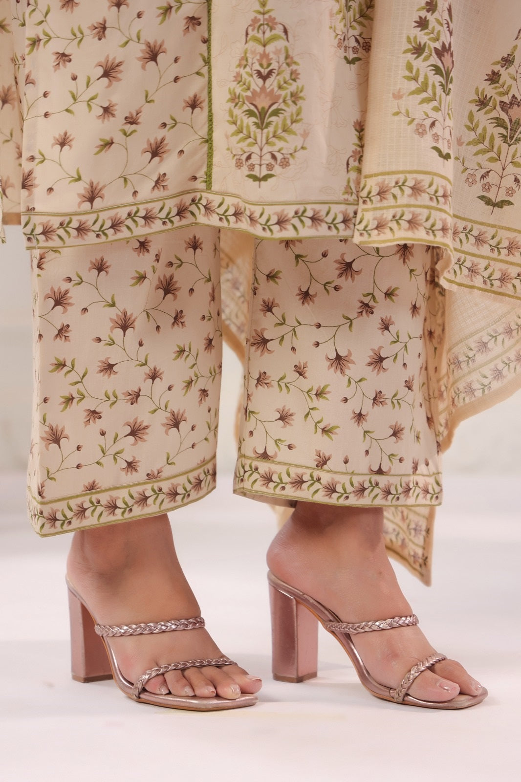 Eesha Brown Cotton Suit Set For Women